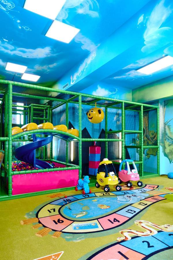 شافلاره Borowy Dwor- Biznes, Spa & Fun المظهر الخارجي الصورة